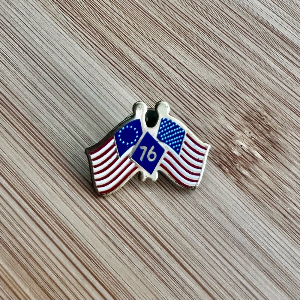 VINTAGE Spirit of '76 BICENTENNIAL Dual Flag
